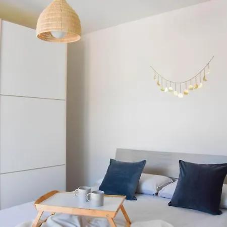 Ca' Gialla 4 - Di Lugano, Dog Friendly, Balcone E Parcheggio - Lägenhet